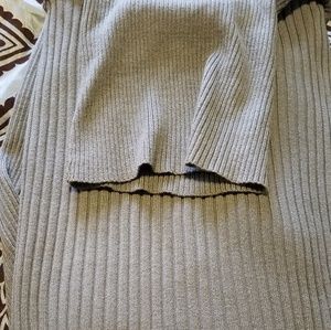 Gray Turtleneck - size 22/24